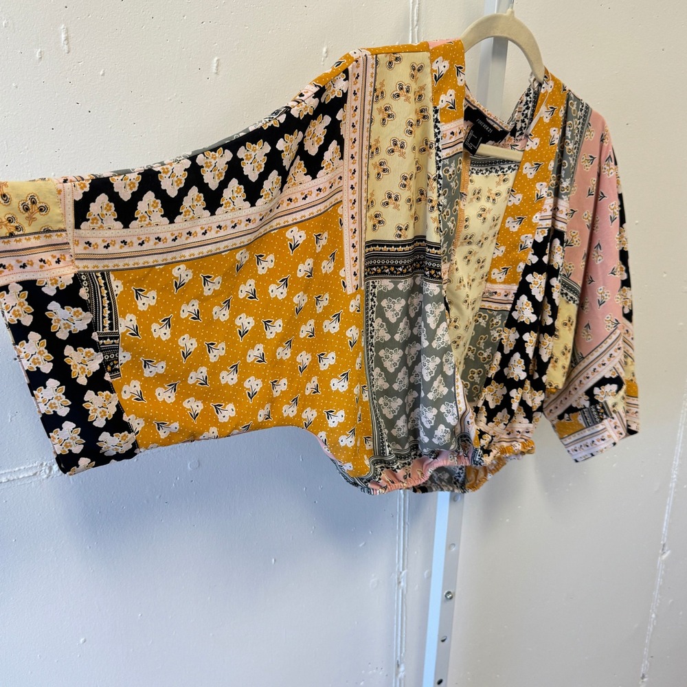 Forever 21 Floral Patchwork Boho Surplice Wrap Top Blouse Small Kimono Sleeve - Picture 7 of 15
